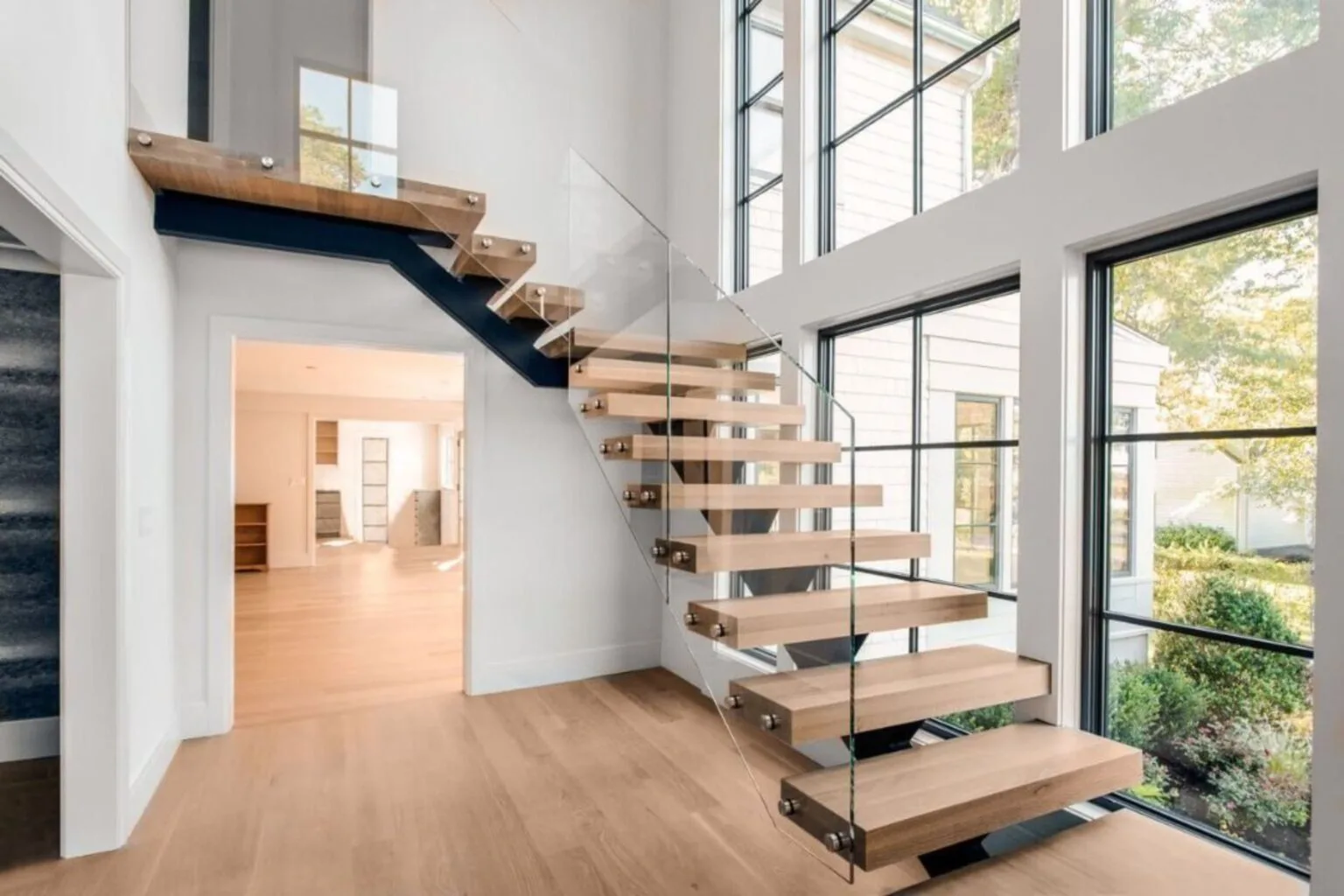 Frameless Staircase